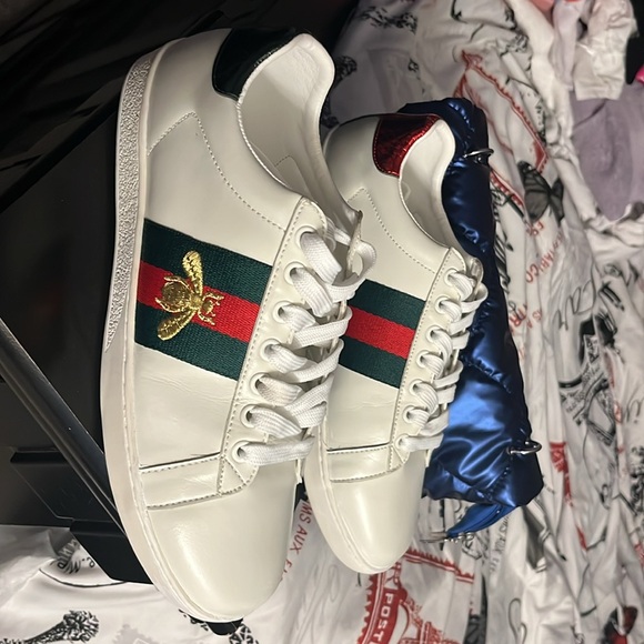 Gucci sneakers in Good Condition - Picture 3 of 9